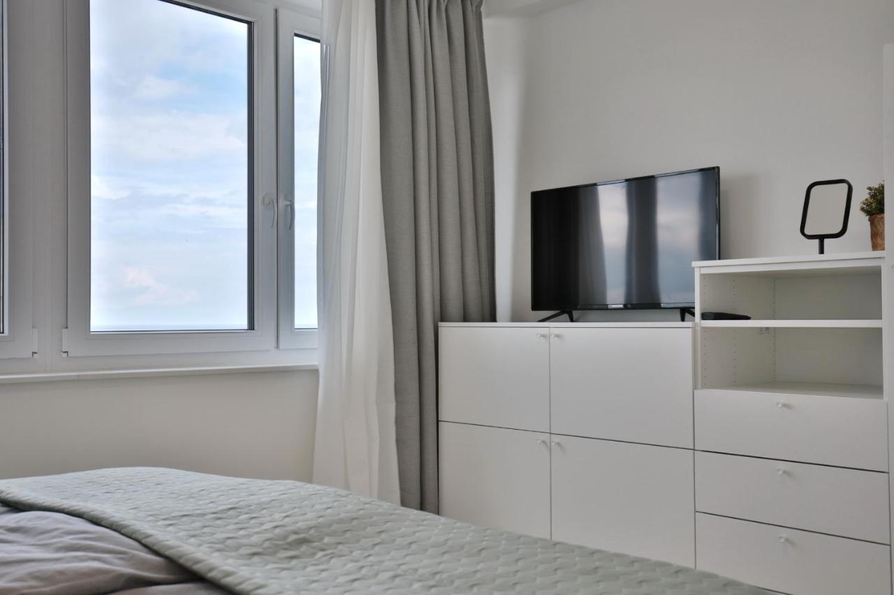 Strandperle Ostsee Penthouse Suite 2 นีนดอร์ฟ ภายนอก รูปภาพ